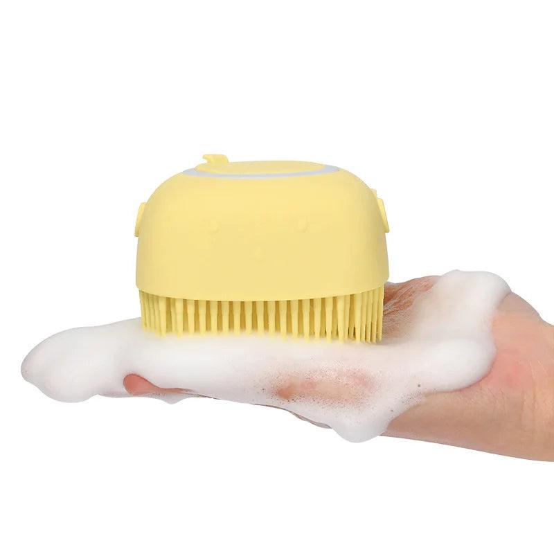 Pet Bath Glove – Soft Silicone Brush for Dogs & Cats